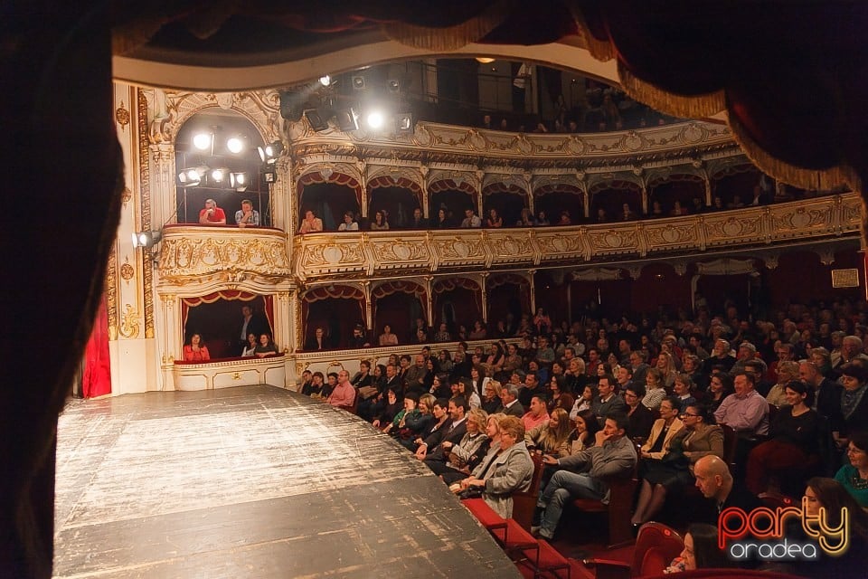 Păi... despre ce vorbim noi aici, domnule?, Teatrul Regina Maria