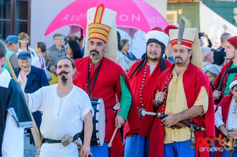 Parada de prezentare a Toamnei Orădene, Oradea