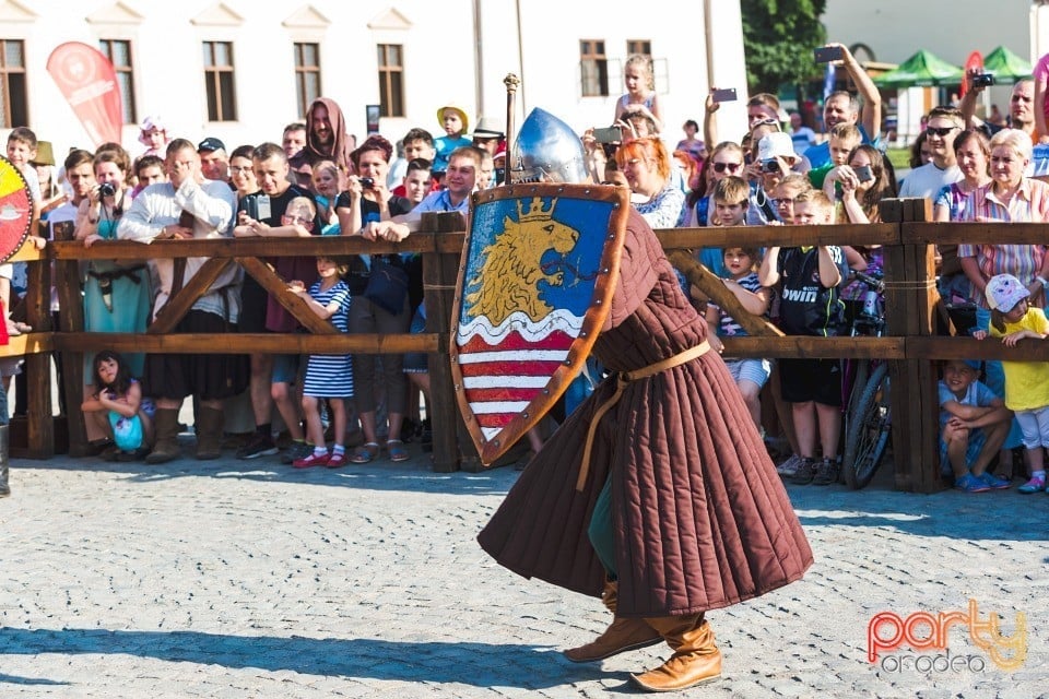 Paradă de prezentare şi deschiderea oficială al Zilelor Cetăţii, Oradea