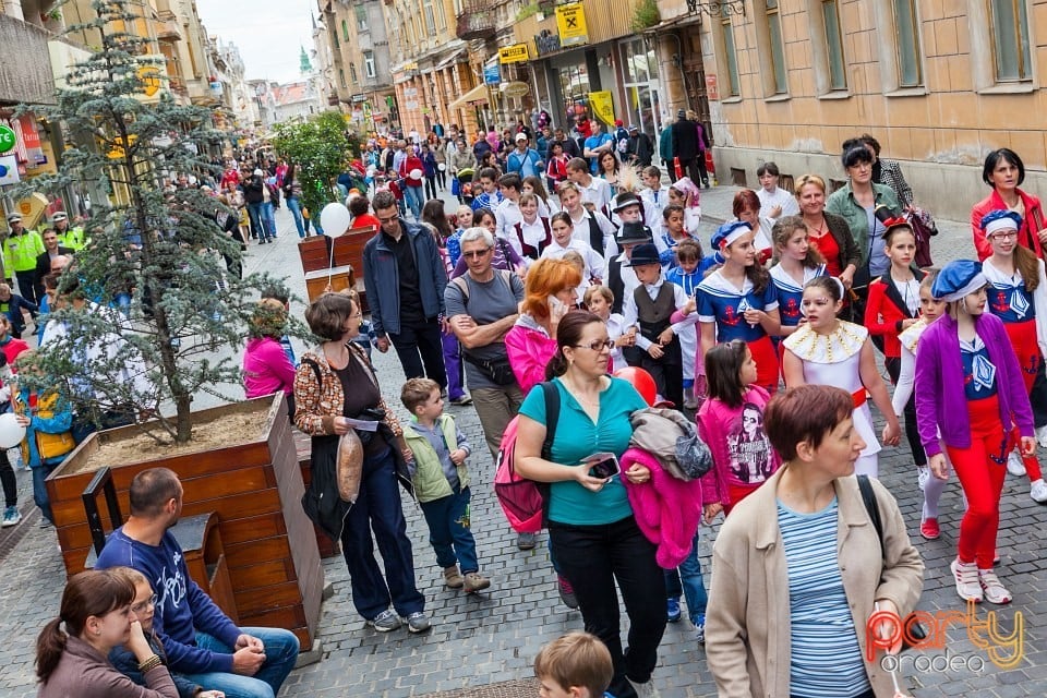 Paradă de ziua copiilor, Oradea