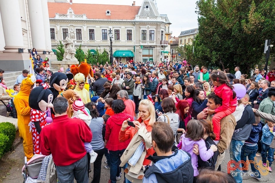 Paradă de ziua copiilor, Oradea