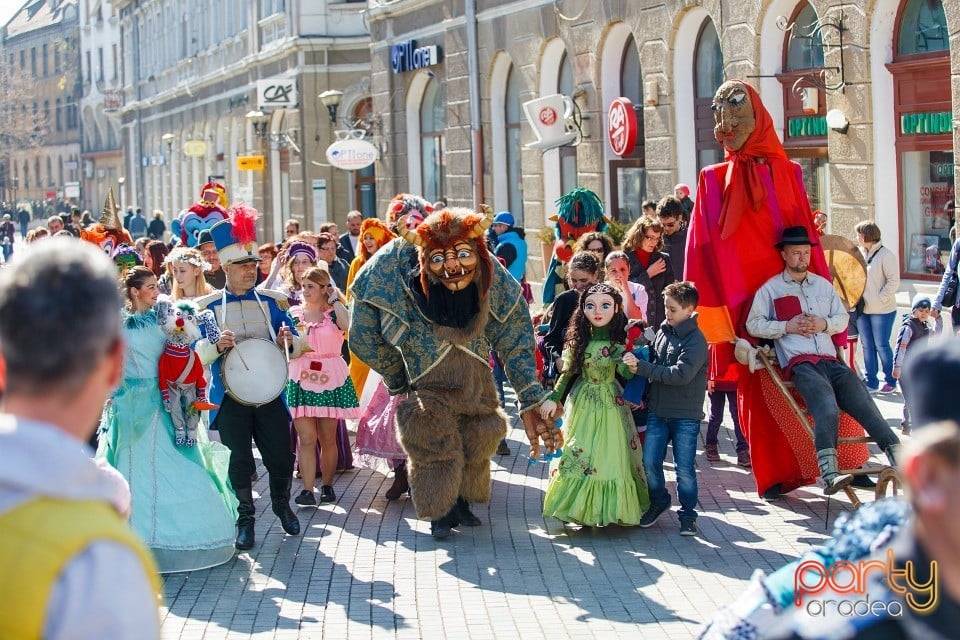 Parada Personajelor de Basm, Oradea