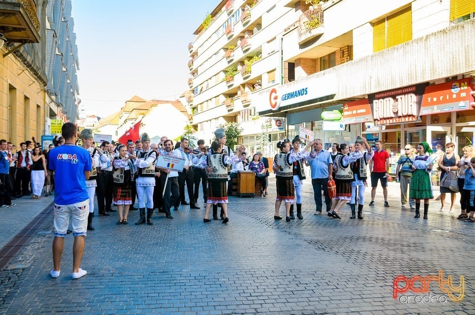 Paradă populară, Oradea