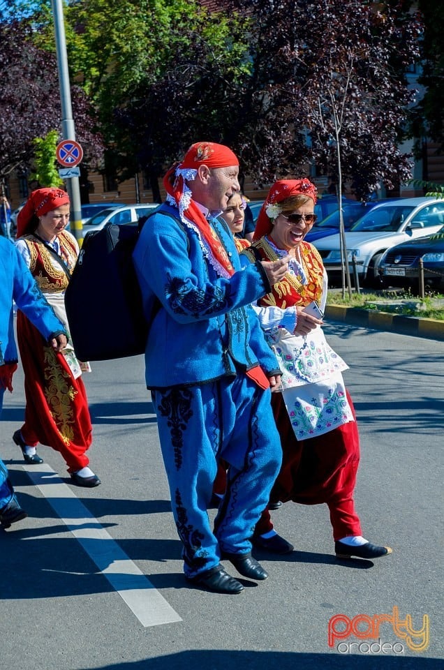 Paradă populară, Oradea