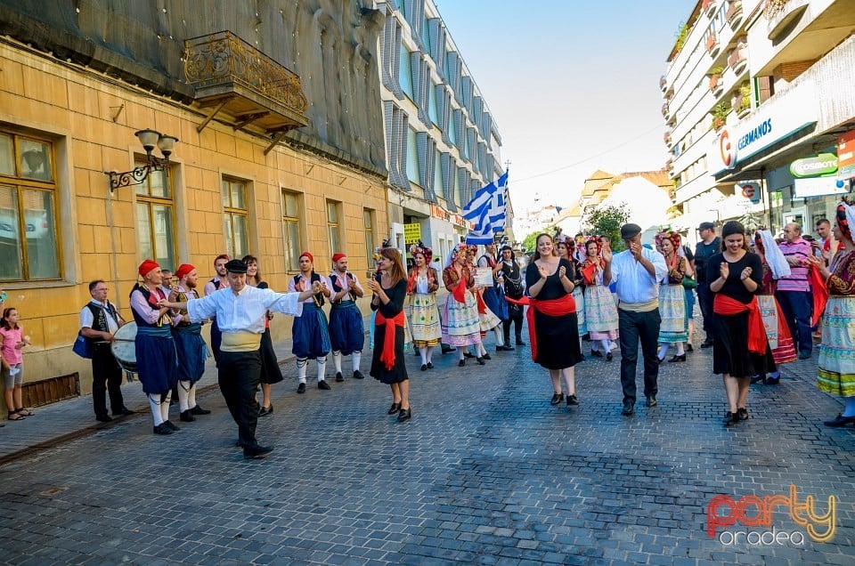 Paradă populară, Oradea