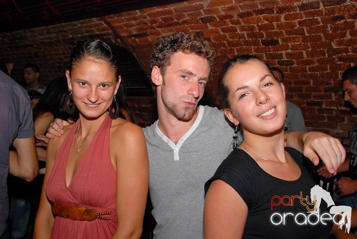 Party All Night @ Club Escape, 