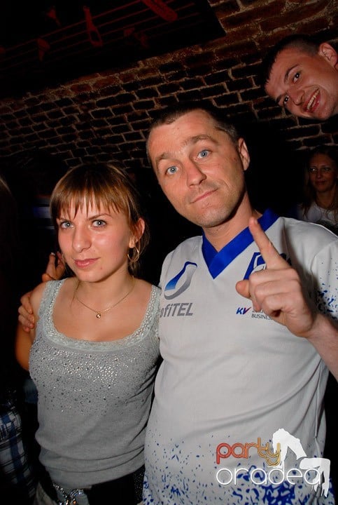 Party All Night @ Club Escape, 