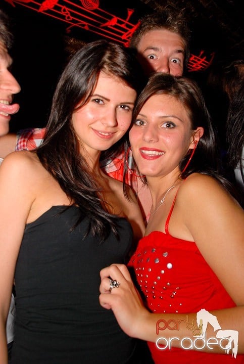 Party All Night @ Club Escape, 