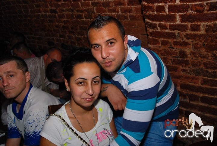 Party All Night @ Club Escape, 