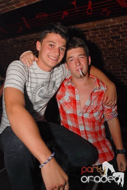 Party All Night @ Club Escape, 