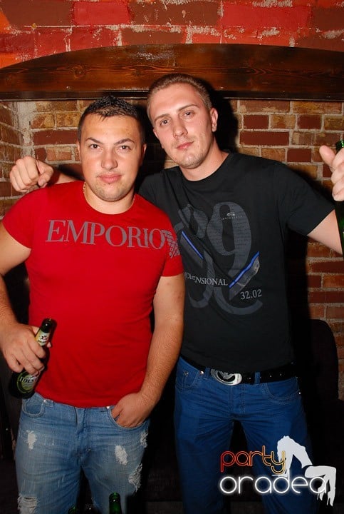 Party All Night @ Club Escape, 