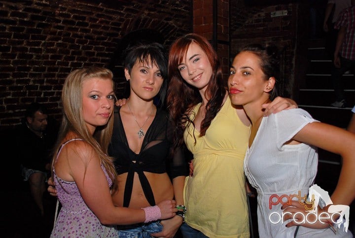 Party All Night @ Club Escape, 