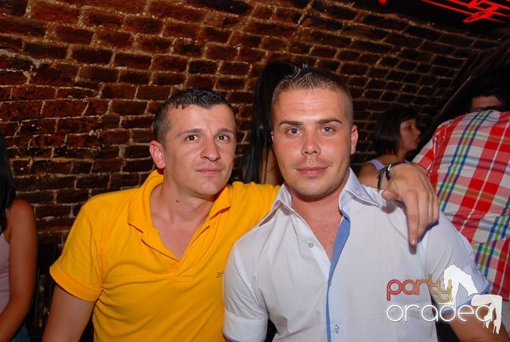 Party All Night @ Club Escape, 