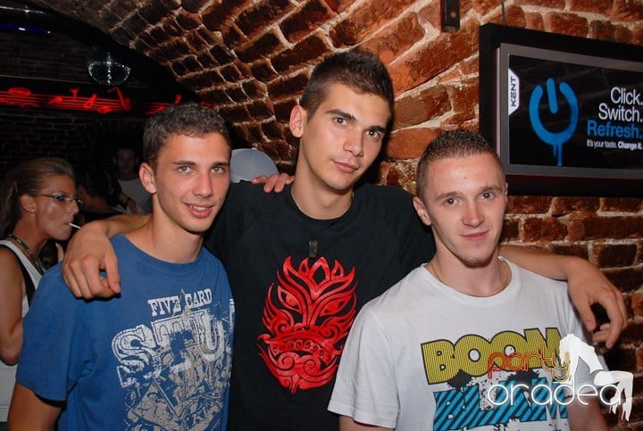 Party All Night @ Club Escape, 