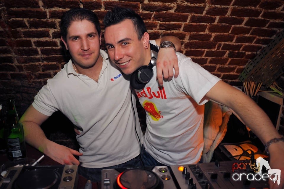 Party all night!,