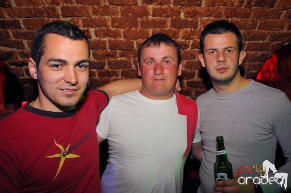 Party all night!,