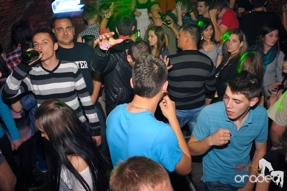 Party all night!,