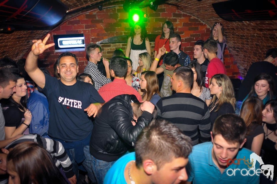 Party all night!,
