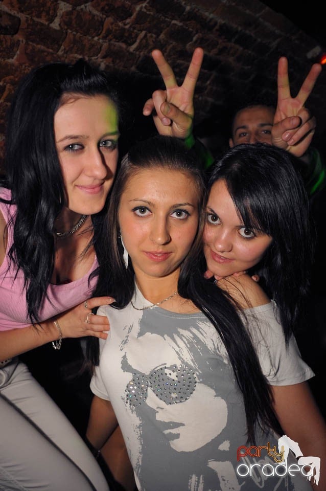 Party all night!,
