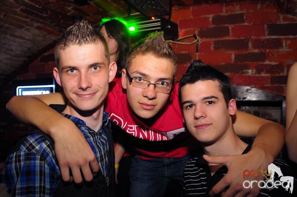 Party all night!,
