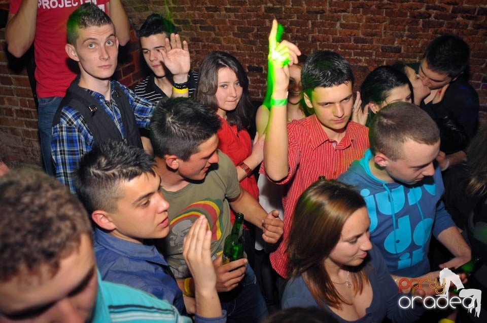 Party all night!,
