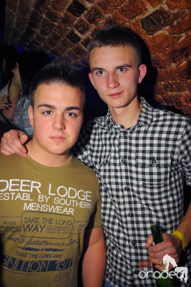 Party all night!,