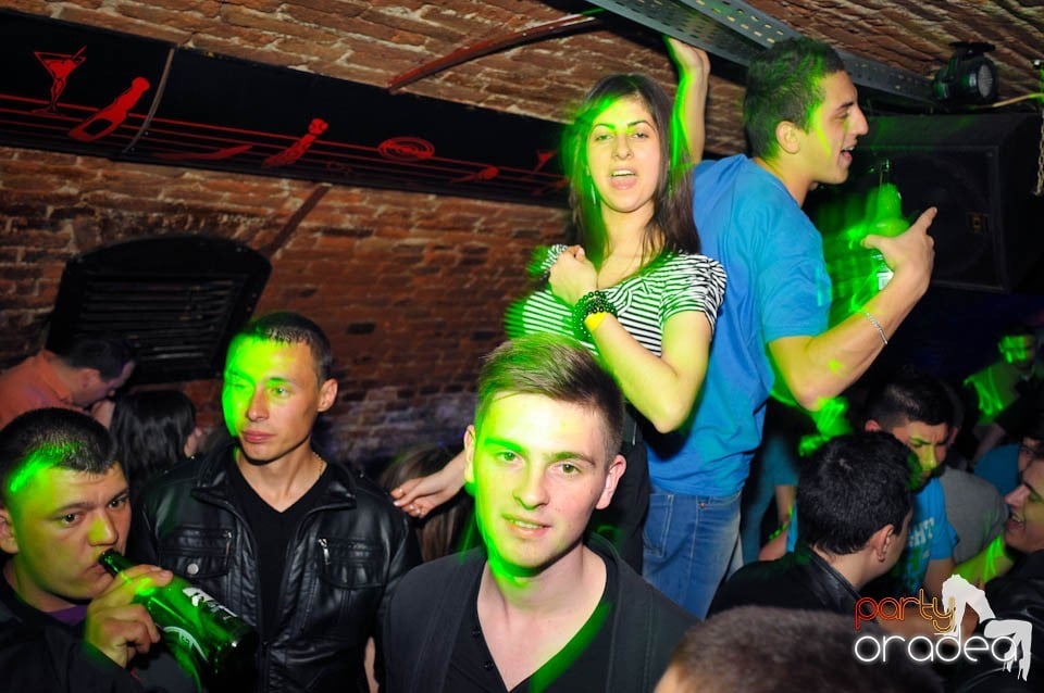 Party all night!,