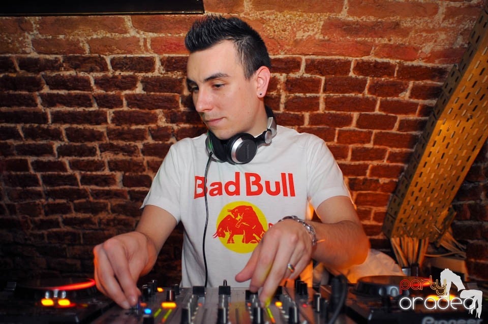 Party all night!,