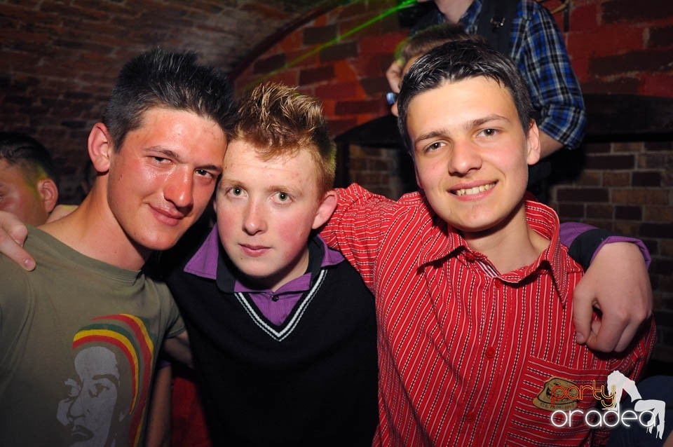 Party all night!,