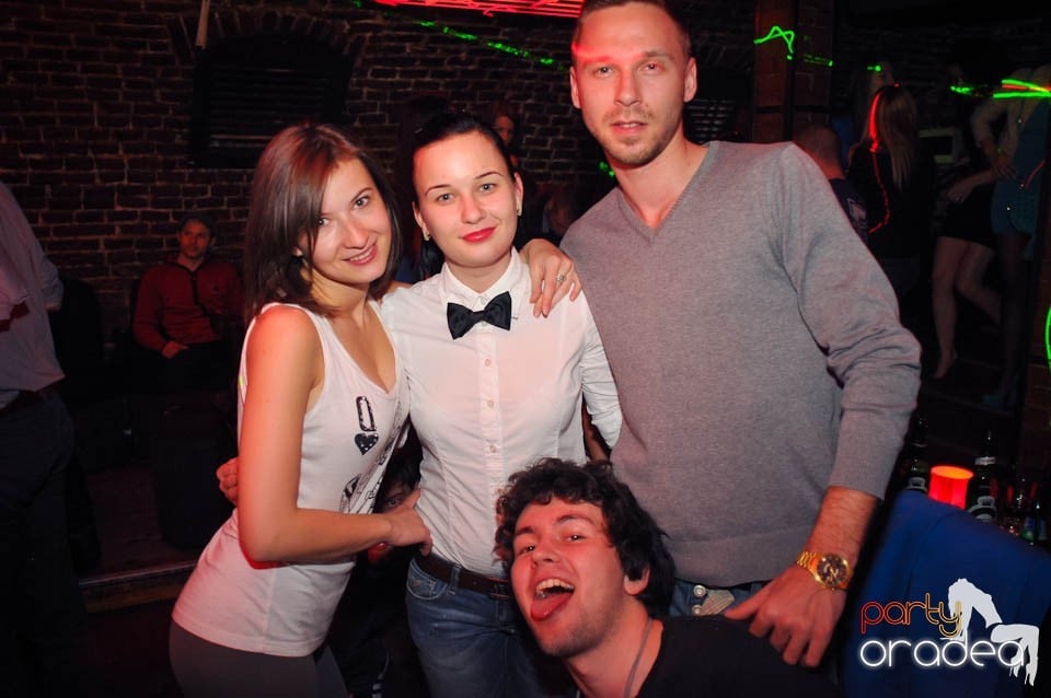 Party all night!,