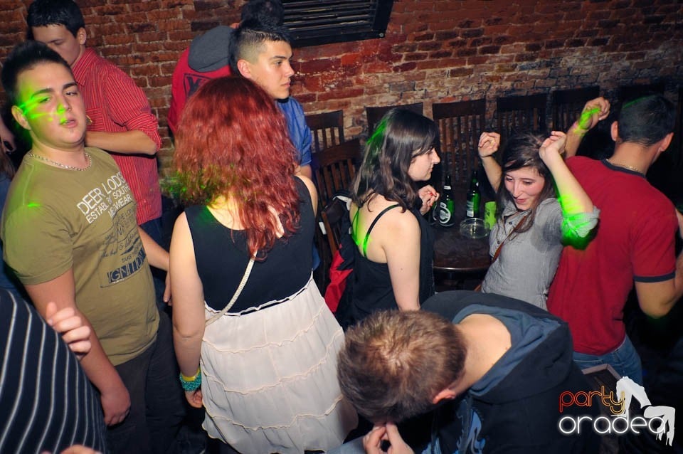 Party all night!,