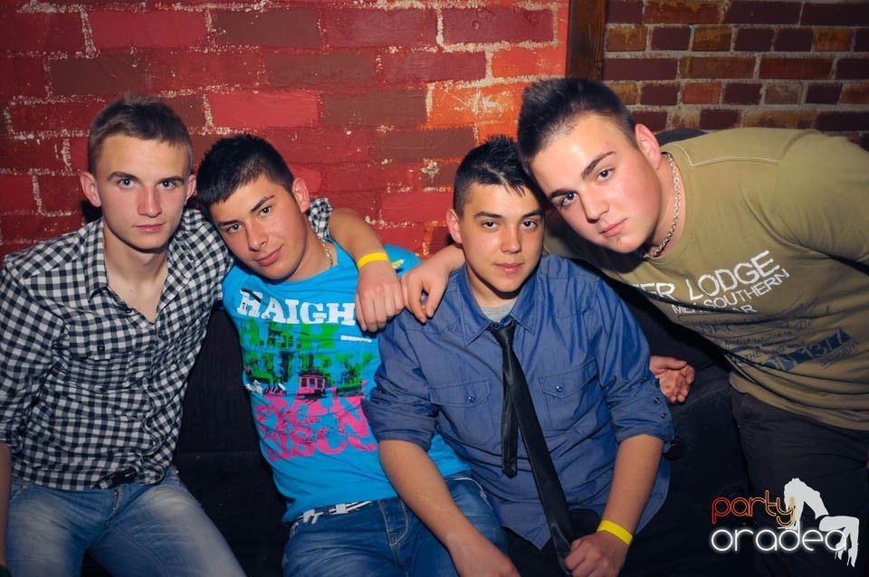 Party all night!,