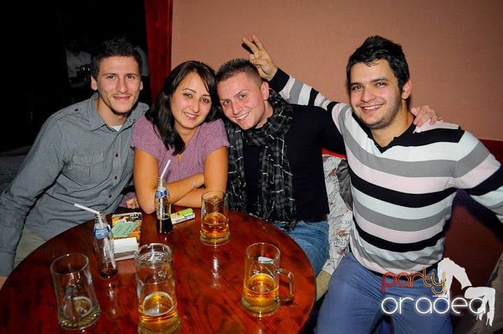 Party anti-fiţe continuă în Chanson, 