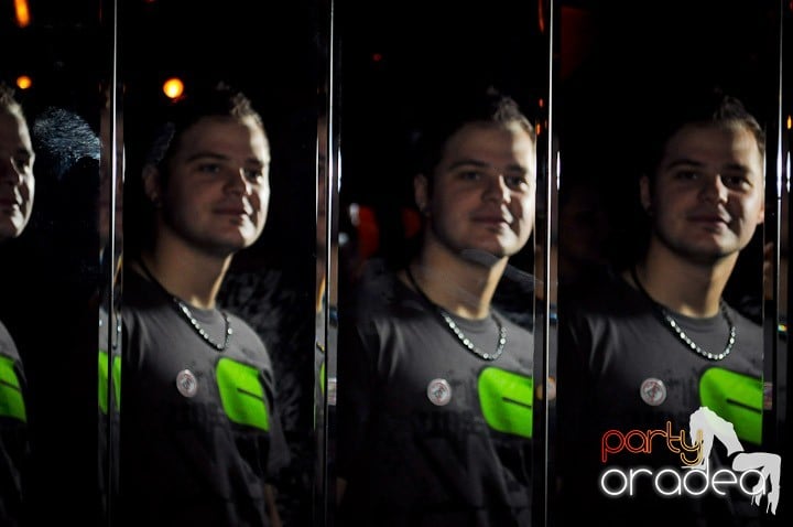 Party anti-fiţe continuă în Chanson, 