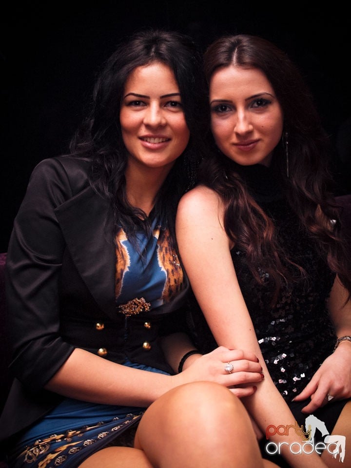 Party cu Alex P in The One,