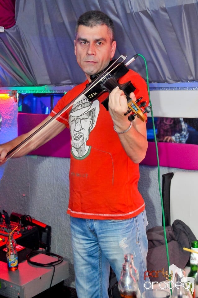 Party cu Dacian de la Oradea în Diamonds,
