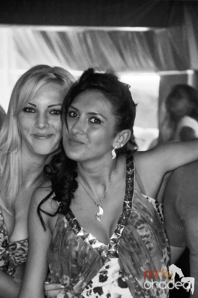 Party cu Dacian de la Oradea în Diamonds,