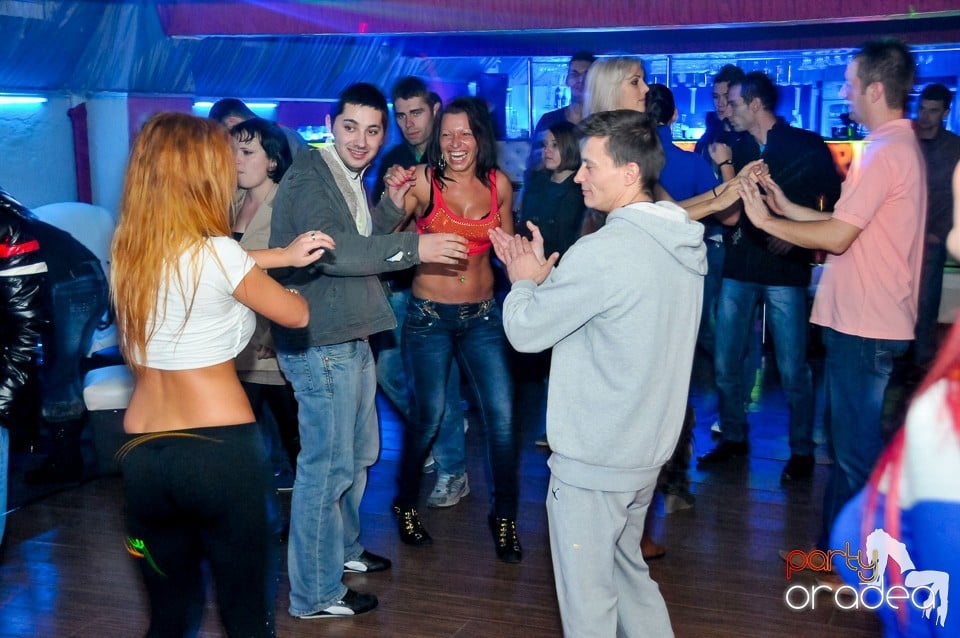 Party cu Dacian de la Oradea în Diamonds,