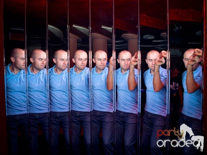 Party cu DJ Cristiano în Chanson, 