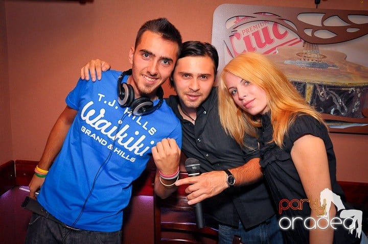 Party cu DJ Cristiano în Chanson, 