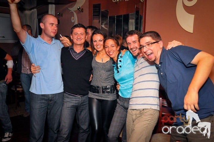 Party cu DJ Cristiano în Chanson, 