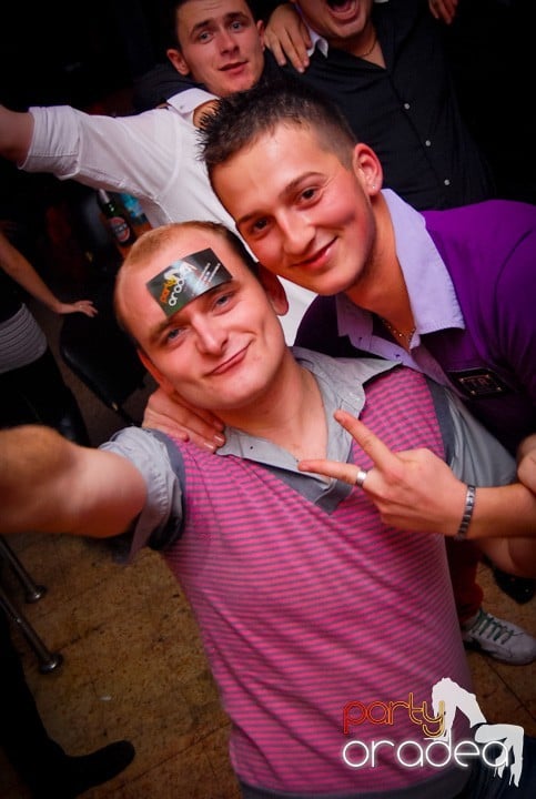 Party cu DJ Cristiano şi MC Dany, Student's Place