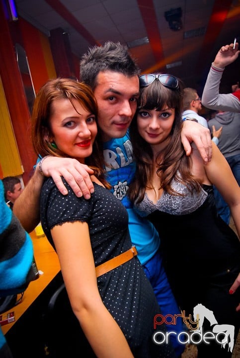 Party cu DJ Cristiano şi MC Dany, Student's Place