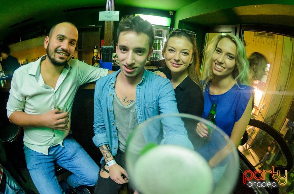 Party cu Dj Mentol, Green Pub