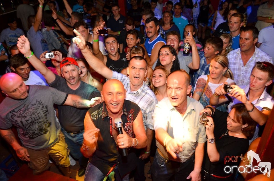 Party cu Pataky Attila în Disco Faház,