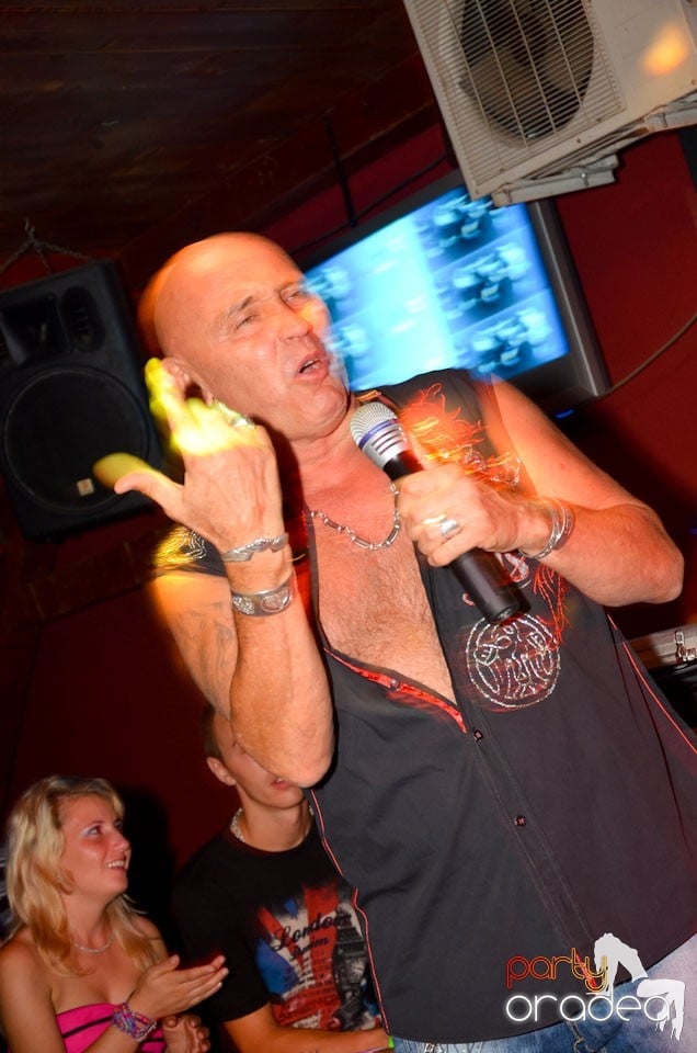 Party cu Pataky Attila în Disco Faház,
