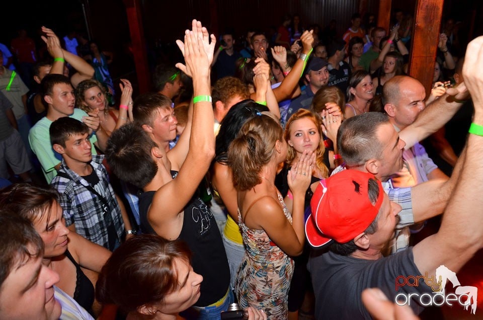 Party cu Pataky Attila în Disco Faház,
