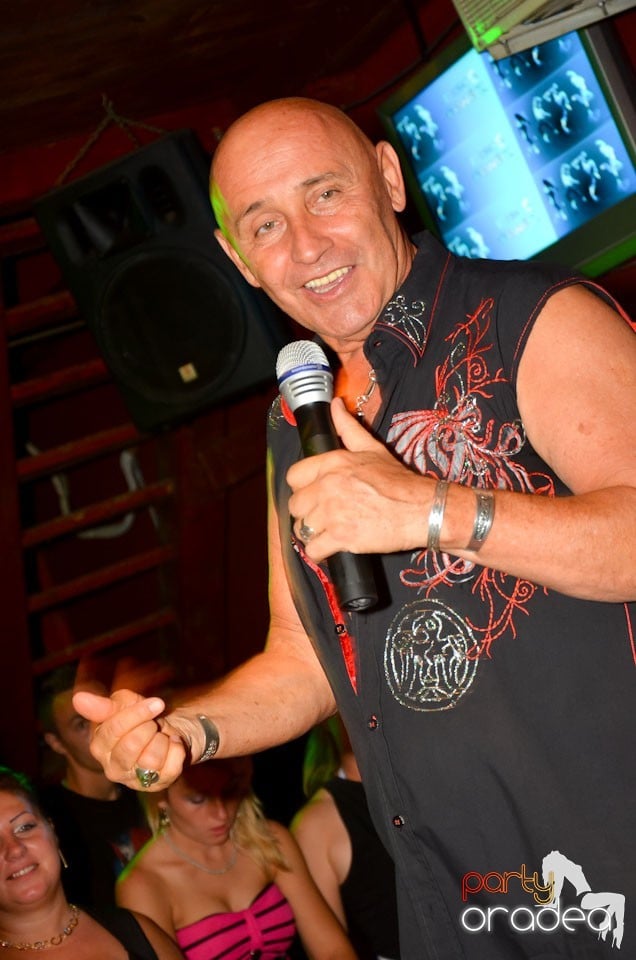 Party cu Pataky Attila în Disco Faház,