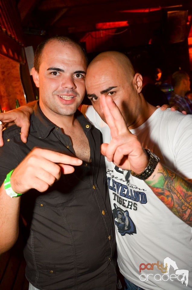 Party cu Pataky Attila în Disco Faház,
