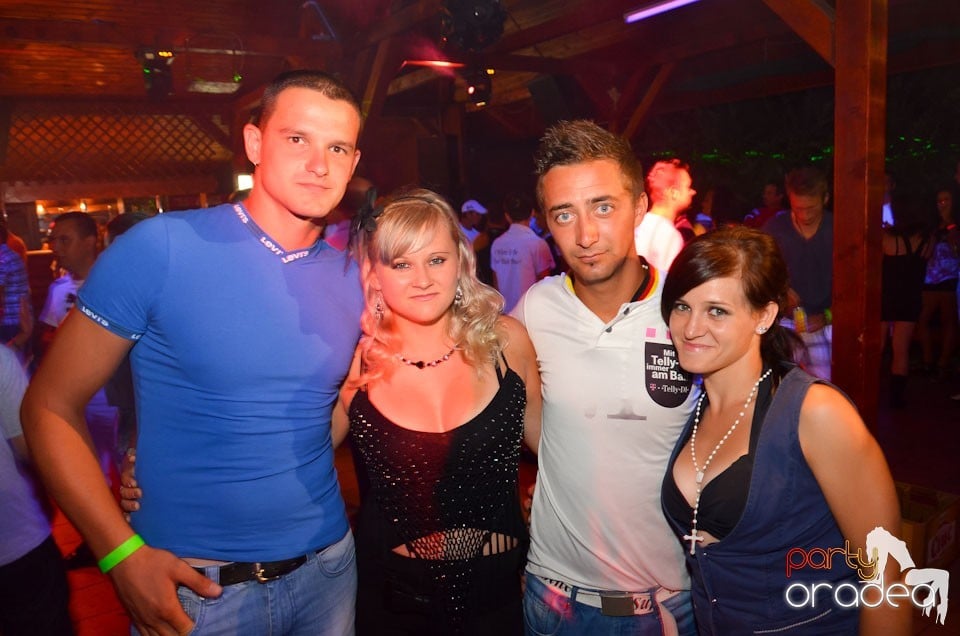 Party cu Pataky Attila în Disco Faház,
